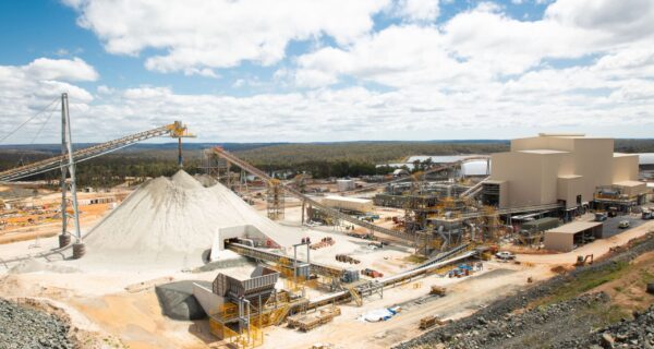 Macmahon Holdings has announced it has finalised its load-and-haul services contract with Talison Lithium for the Greenbushes lithium project.