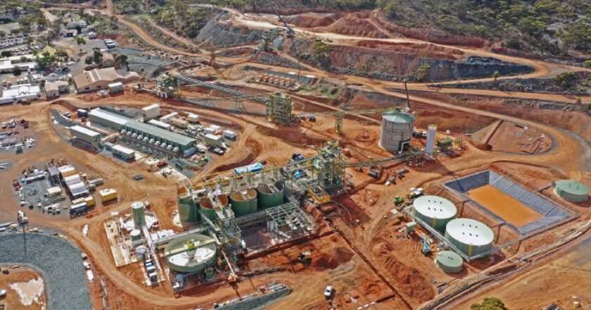 Pantoro and Tulla Resources have entered into discussions about a possible consolidation of the joint Norseman gold project under Pantoro's umbrella.